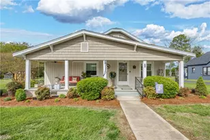 271 N Main St, Denton, NC 27239 - Photo 3