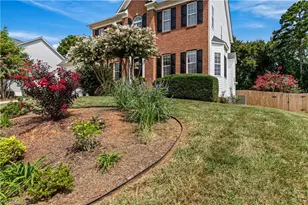 3625 Oak Chase Dr, High Point, NC 27265 - Photo 5