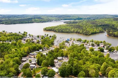 109 Pine Street, New London, NC 28127 - Photo 43