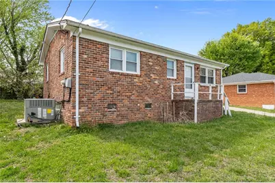 1006 Beaumont Avenue, Greensboro, NC 27401 - Photo 19