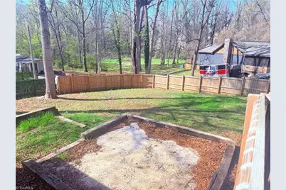 930 Hazelwood Drive, Winston-Salem, NC 27103 - Photo 35