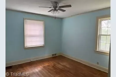 812 Holland Street, Winston-Salem, NC 27101 - Photo 5