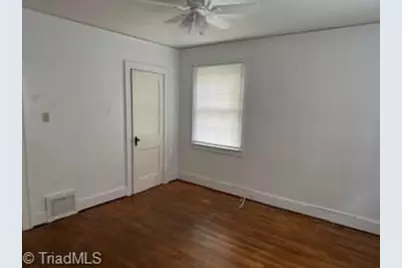 812 Holland Street, Winston-Salem, NC 27101 - Photo 7