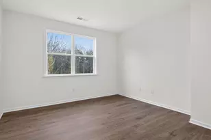 206 Mary Montrose Blvd, Jamestown, NC 27282 - Photo 17