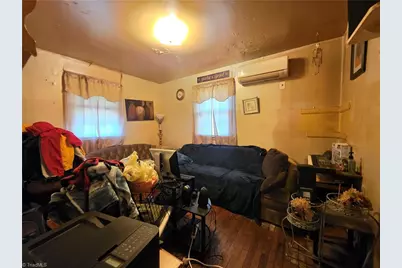 1607 Alice Avenue, Greensboro, NC 27401 - Photo 5