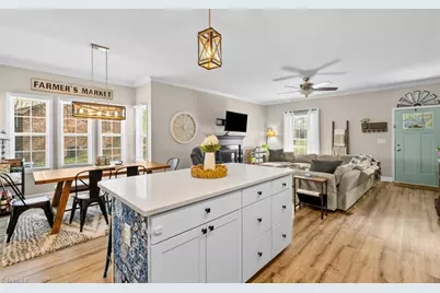 6015 Dehaven Road, Pleasant Garden, NC 27313 - Photo 15