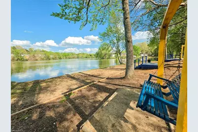 3 Woodlake Court, Greensboro, NC 27406 - Photo 25