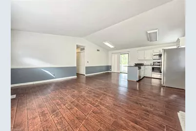 3 Woodlake Court, Greensboro, NC 27406 - Photo 7