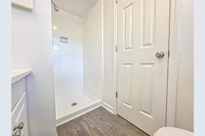 3 Woodlake Court, Greensboro, NC 27406 - Photo 15