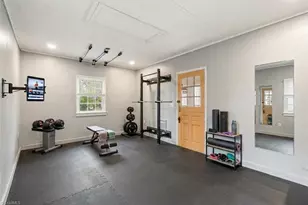 3717 Manor Dr, Greensboro, NC 27403 - Photo 25