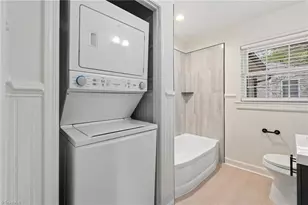 3717 Manor Dr, Greensboro, NC 27403 - Photo 17