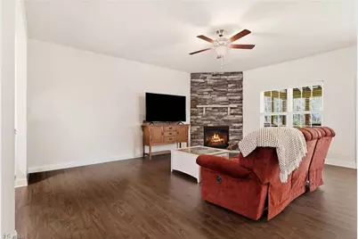 1464 Land Grove Drive, Kernersville, NC 27284 - Photo 9