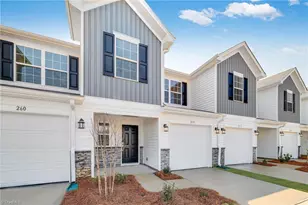 256 Plumtree Ct, King, NC 27021 - Photo 3