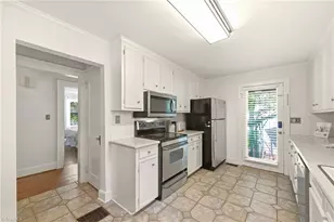 1120 Irving St, Winston-Salem, NC 27103 - Photo 11