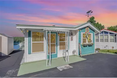 125 Maple Street, New London, NC 28127 - Photo 1