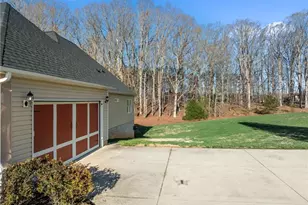 8169 McClanahan Dr, Browns Summit, NC 27214 - Photo 41