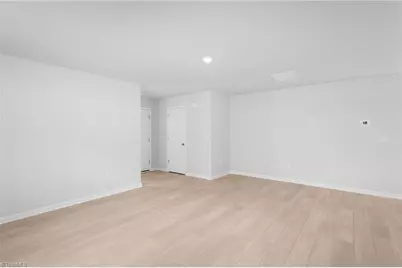 111 Primrose Street, King, NC 27021 - Photo 7