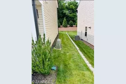 4231 Honeysuckle Vine Run, Winston-Salem, NC 27106 - Photo 25