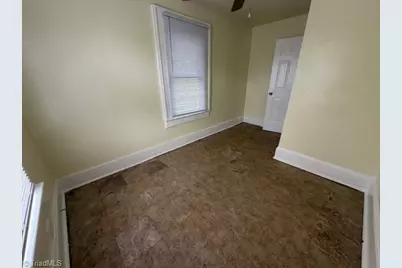 2416 N Patterson Avenue, Winston-Salem, NC 27105 - Photo 17