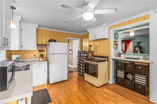 219 Hastings Dr, Kernersville, NC 27284 - Photo 11