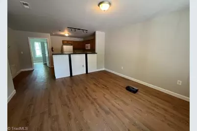 916 Avon Avenue #101, Burlington, NC 27215 - Photo 7