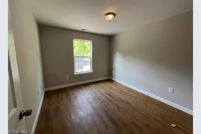 916 Avon Avenue #101, Burlington, NC 27215 - Photo 5