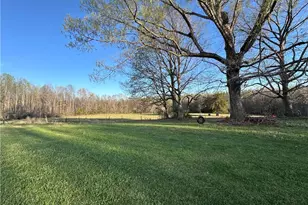 5618 Farmstead Rd, Seagrove, NC 27341 - Photo 9