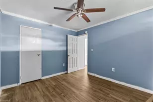 1501 Kingsway Dr, High Point, NC 27260 - Photo 17