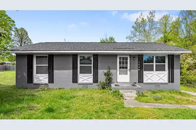 1501 Kingsway Drive, High Point, NC 27260 - Photo 1