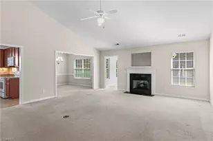 567 Caladium Ct, Kernersville, NC 27284 - Photo 9