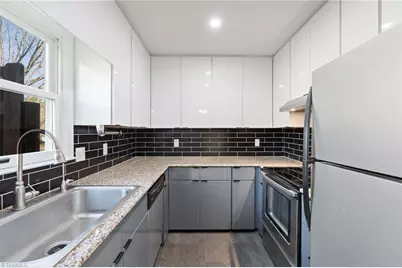 429 Herndon Drive, Winston-Salem, NC 27104 - Photo 13