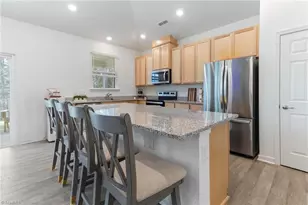 532 Kayak Ct, Mebane, NC 27302 - Photo 9