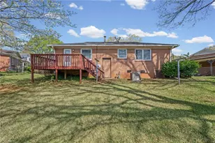 3950 Burnham Cir, Winston-Salem, NC 27105 - Photo 29