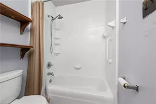 3950 Burnham Cir, Winston-Salem, NC 27105 - Photo 21