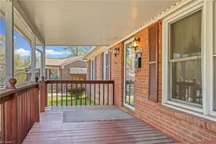 3950 Burnham Cir, Winston-Salem, NC 27105 - Photo 3