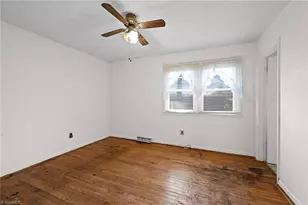 3950 Burnham Cir, Winston-Salem, NC 27105 - Photo 15