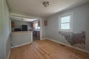 1908 Whitsett St, Burlington, NC 27215 - Photo 11