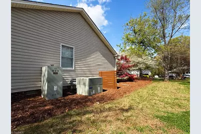 1348 Granville Street, Burlington, NC 27215 - Photo 31