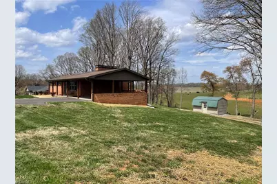 5956 US Highway 268, Dobson, NC 27017 - Photo 17