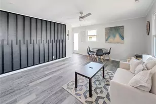 1614 Willow Rd, Greensboro, NC 27401 - Photo 5