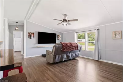 112 Hayes Drive, King, NC 27021 - Photo 5