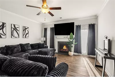 633 Cam Circle, High Point, NC 27265 - Photo 5