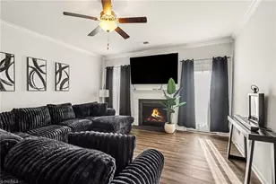 633 Cam Cir, High Point, NC 27265 - Photo 5