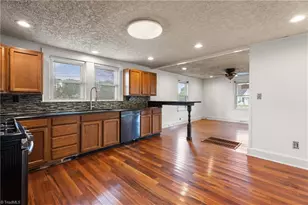 905 W Clemmonsville Rd, Winston-Salem, NC 27127 - Photo 9