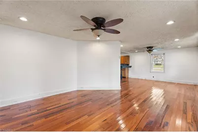 905 W Clemmonsville Road, Winston-Salem, NC 27127 - Photo 7