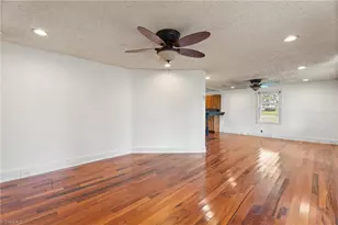 905 W Clemmonsville Rd, Winston-Salem, NC 27127 - Photo 7