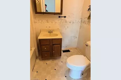 413 Victor Street, Eden, NC 27288 - Photo 13