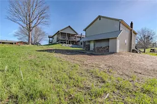 1061 Garvey Rd, Piney Creek, NC 28663 - Photo 41