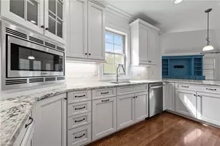 4466 Nire Valley Dr, Burlington, NC 27215 - Photo 15