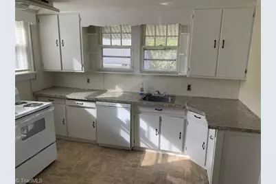 515 Kemp Street, Eden, NC 27288 - Photo 5